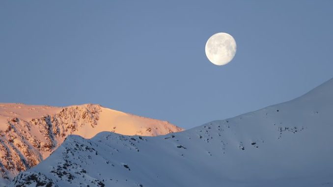 snow-3197351__480