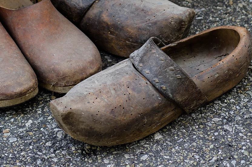 In seinen Schuhen laufen … FederWolke7