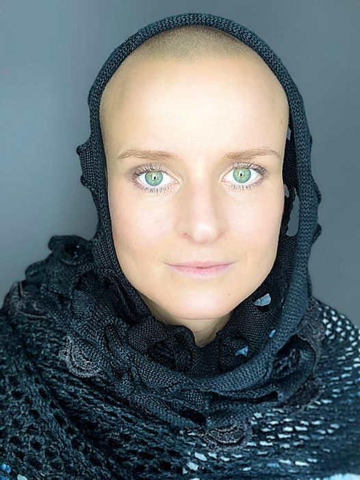 Akura/Sandra: Höre auf zu warten … Höre auf DICH