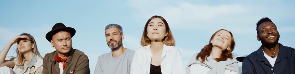 Eine Botschaft für alle „verrückten VerschwörungstheoretikerInnen“ und HeilerInnen der Welt.
