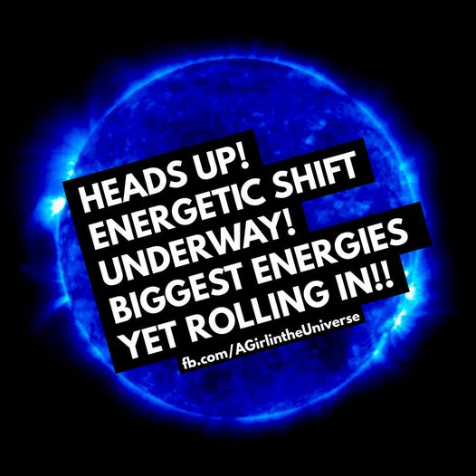 Sherri Smith/A Girl In The Universe: ENERGETISCHE WELLEN brechen herein!! ZEITVERSCHIEBUNG? Plus Aufstiegs- und Flux(=Bewegungs-)Energien.