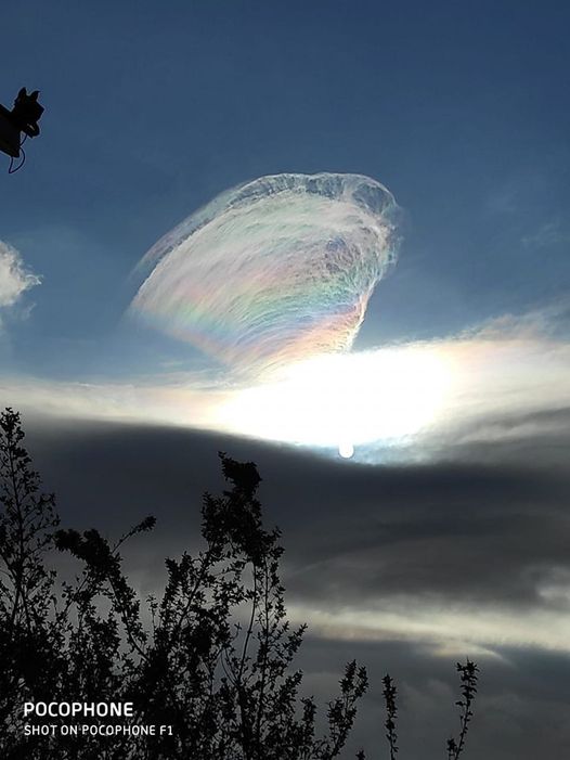 Pars Kutay: WIR erhalten täglich MASSIVE Mengen/Dosen von BIO-PHOTONEN, da sich die Erde / Gaia und unser gesamtes Sonnensystem stetig und unaufhaltsam durch die ersten Wirbel des „Photonengürtels“ bewegt …