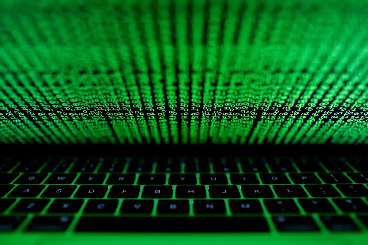So bekommen SIE EINE REINE WESTE / Wer kontrolliert, was im Internet steht – und was nicht?