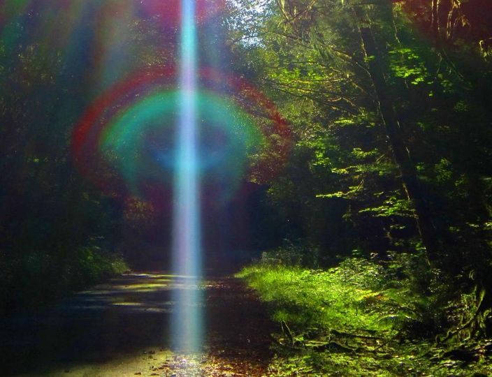 Pars Kutay: Viele Sternensamen werden von den kristallinen LICHTZEICHEN angepeilt und erhalten einen Upload, damit der kristalline Körper aktiv/er werden kann.
