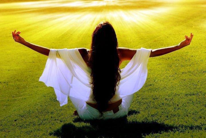 Die Macht der Liebe: Eine Botschaft der Stärke, Einheit und bedingungslosen Liebe. Nicky Hamid