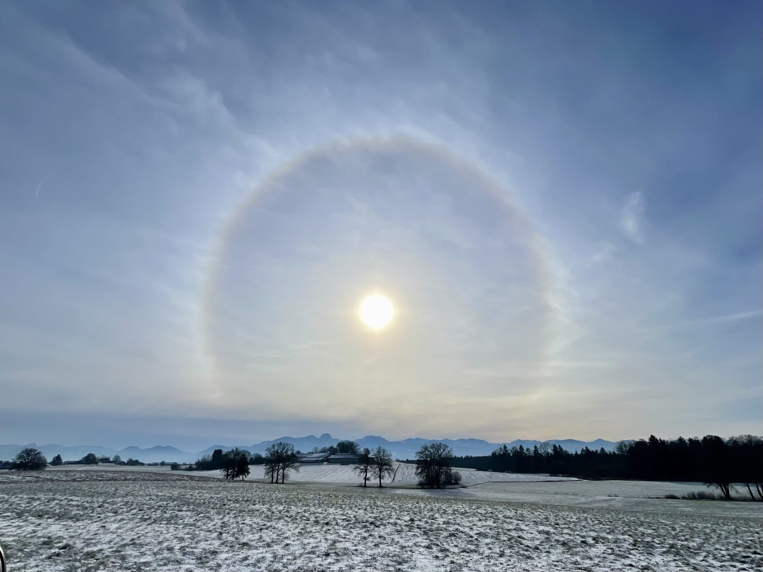 esistallesda.de ... DANKE, LIEBE Christl, dass du uns an deinem aktuell fotografierten Bild teilhaben lässt!