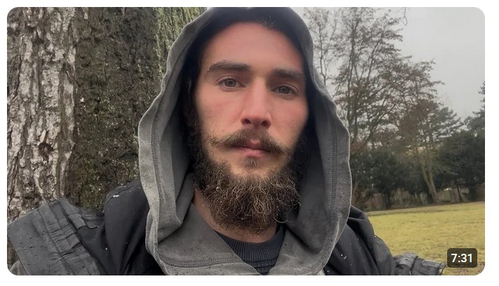 Mach dich bereit … etwas gewaltig Großes steht kurz bevor. Aidan