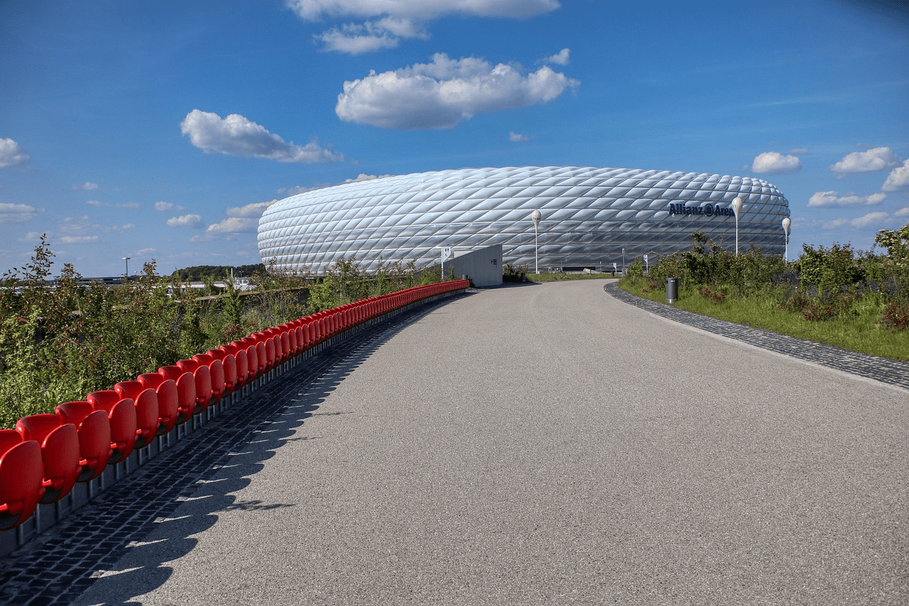 Der Übergang der Erde in 5D I Ralf I Dossier: Der Fröttmaning Komplex und die Allianz Arena (& Die Tatsache, dass unsere Aufmerksamkeit, unsere Gefühle und unser Umgang mit dem Leben einen großen Einfluss auf unser Wohlbefinden haben.)