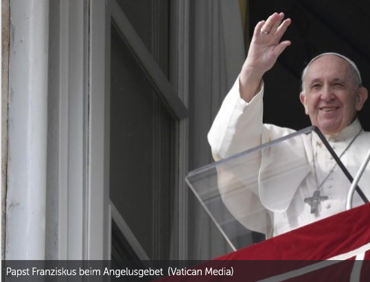Wo ist Papst Franziskus zur Zeit? Ach, auf seinem Balkon …